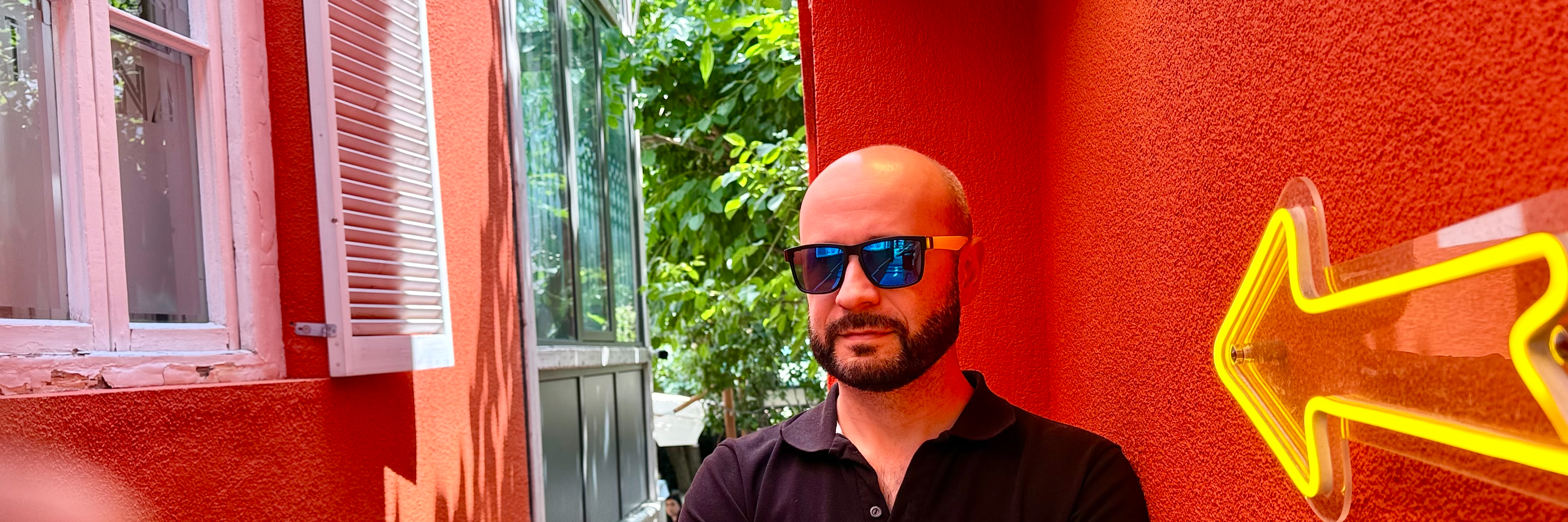 creator cover Vahe Hakobyan