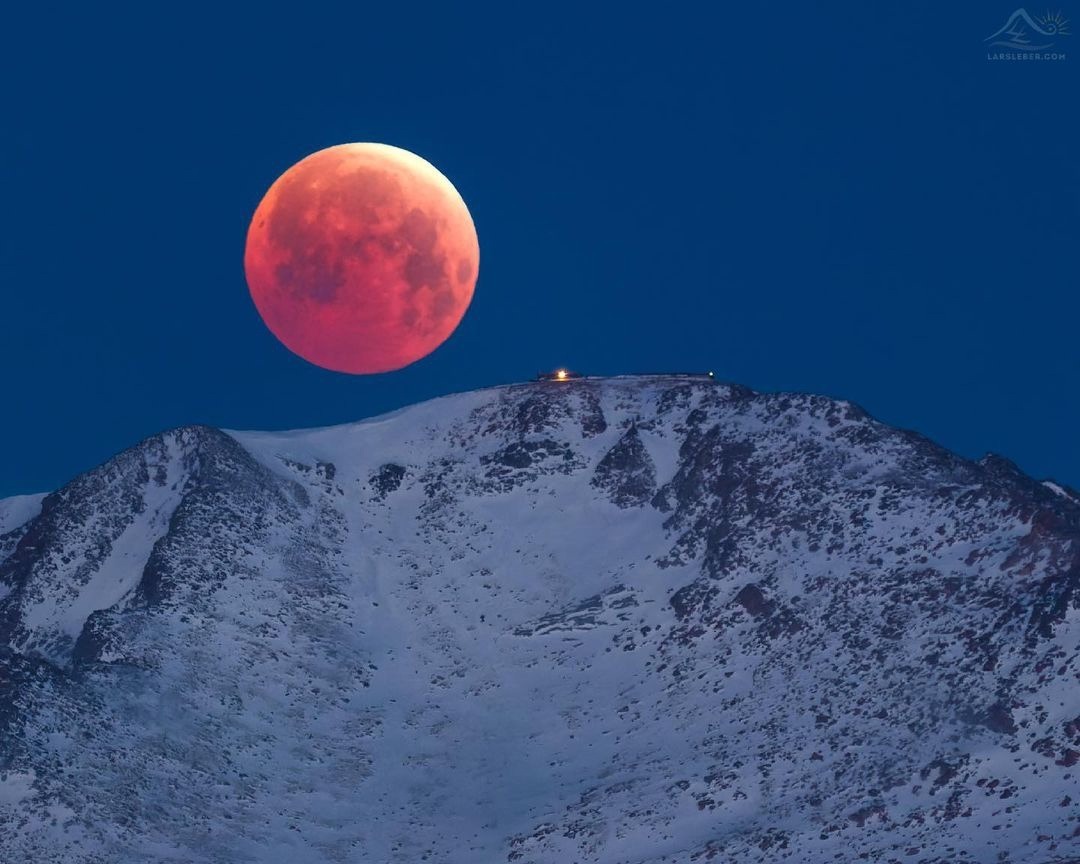 Красная луна фото