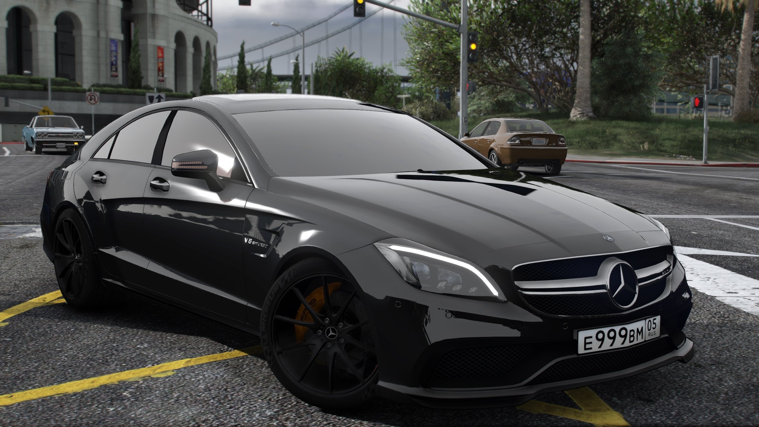 Мерседес банан cls 63 amg