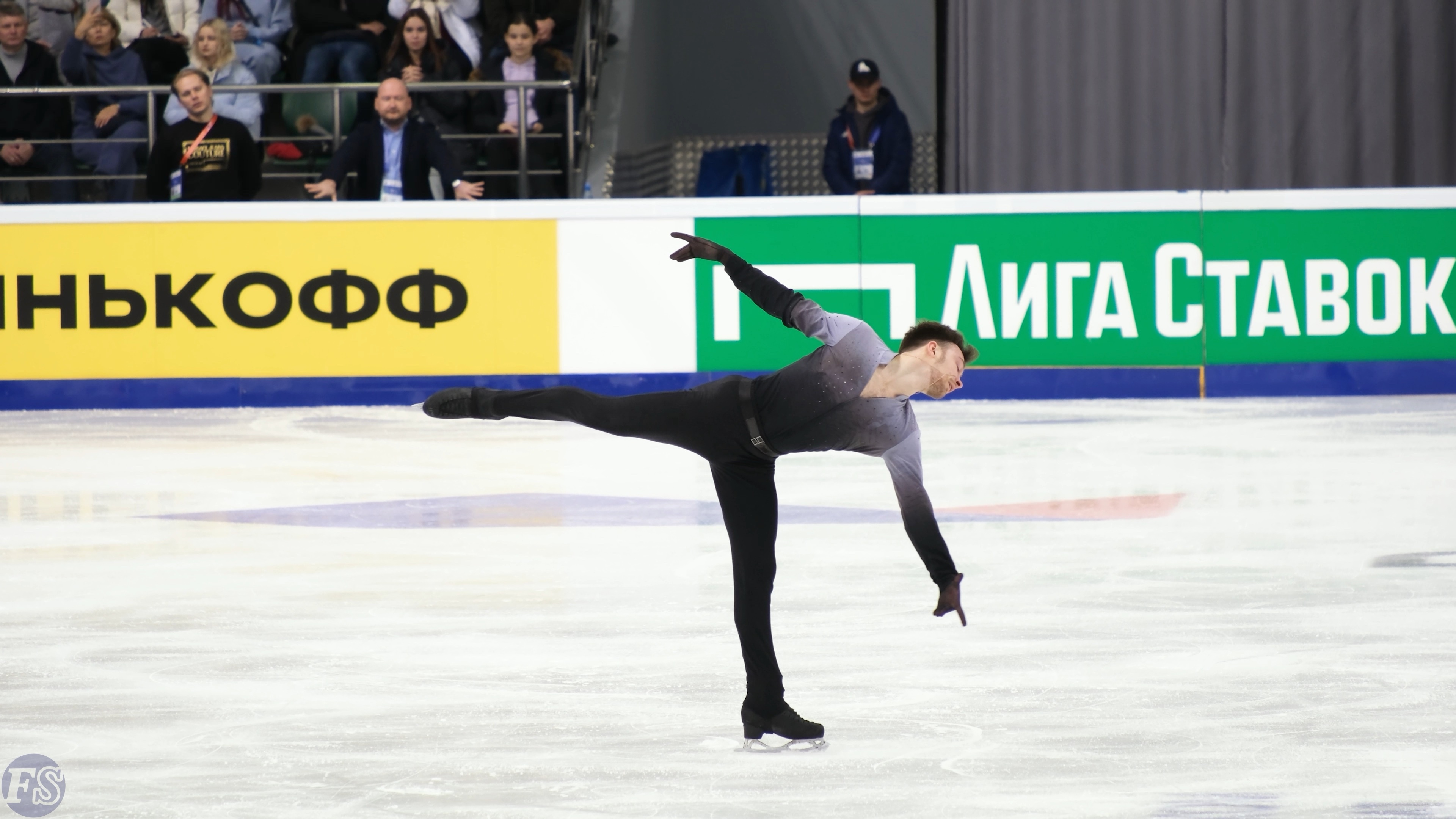 произвольная программа мужчины 2023