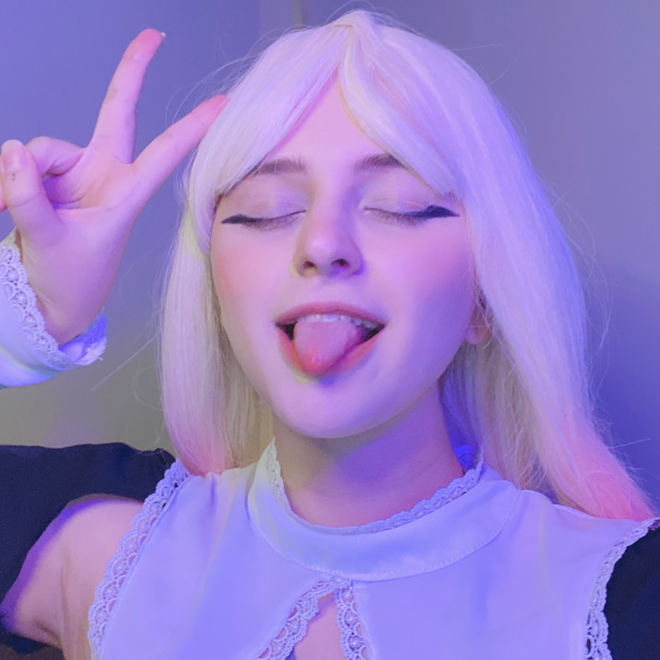 Sophiie exclusive content on boosty