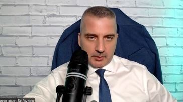 Александр Бобылев