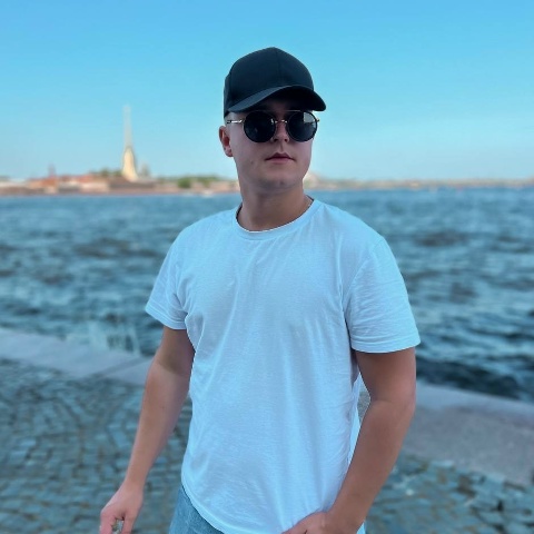 Дмитрий Селезнёв