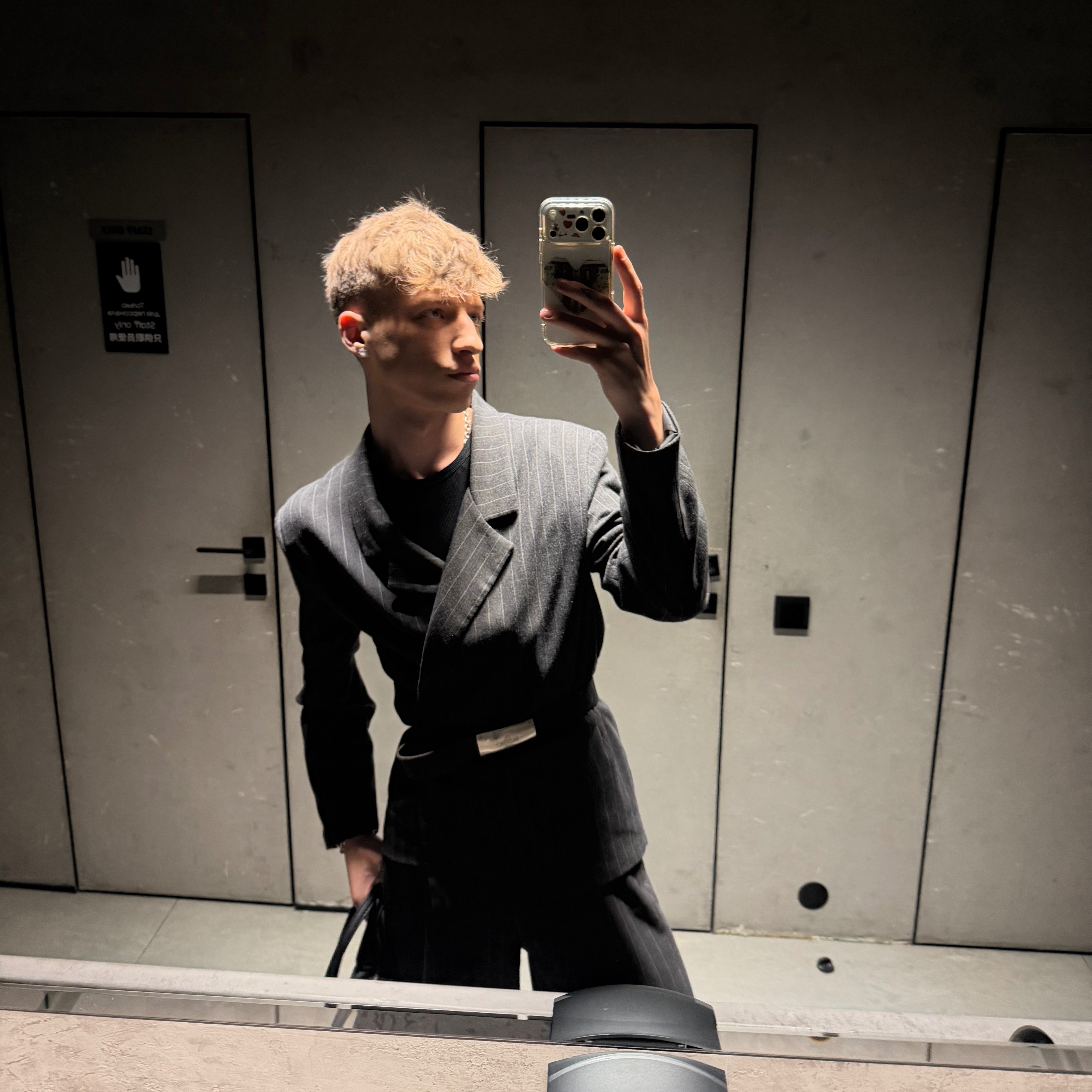 hi1Andy